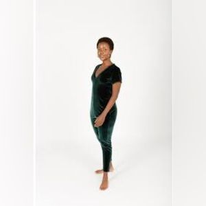 Smash + Tess Sunday romper in Green Velvet M
